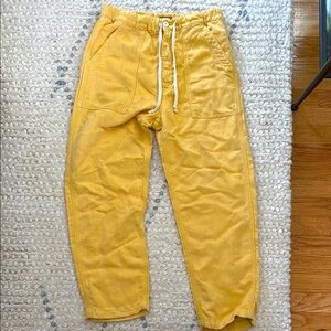 Butter yellow! Mother jeans cropped linen pant